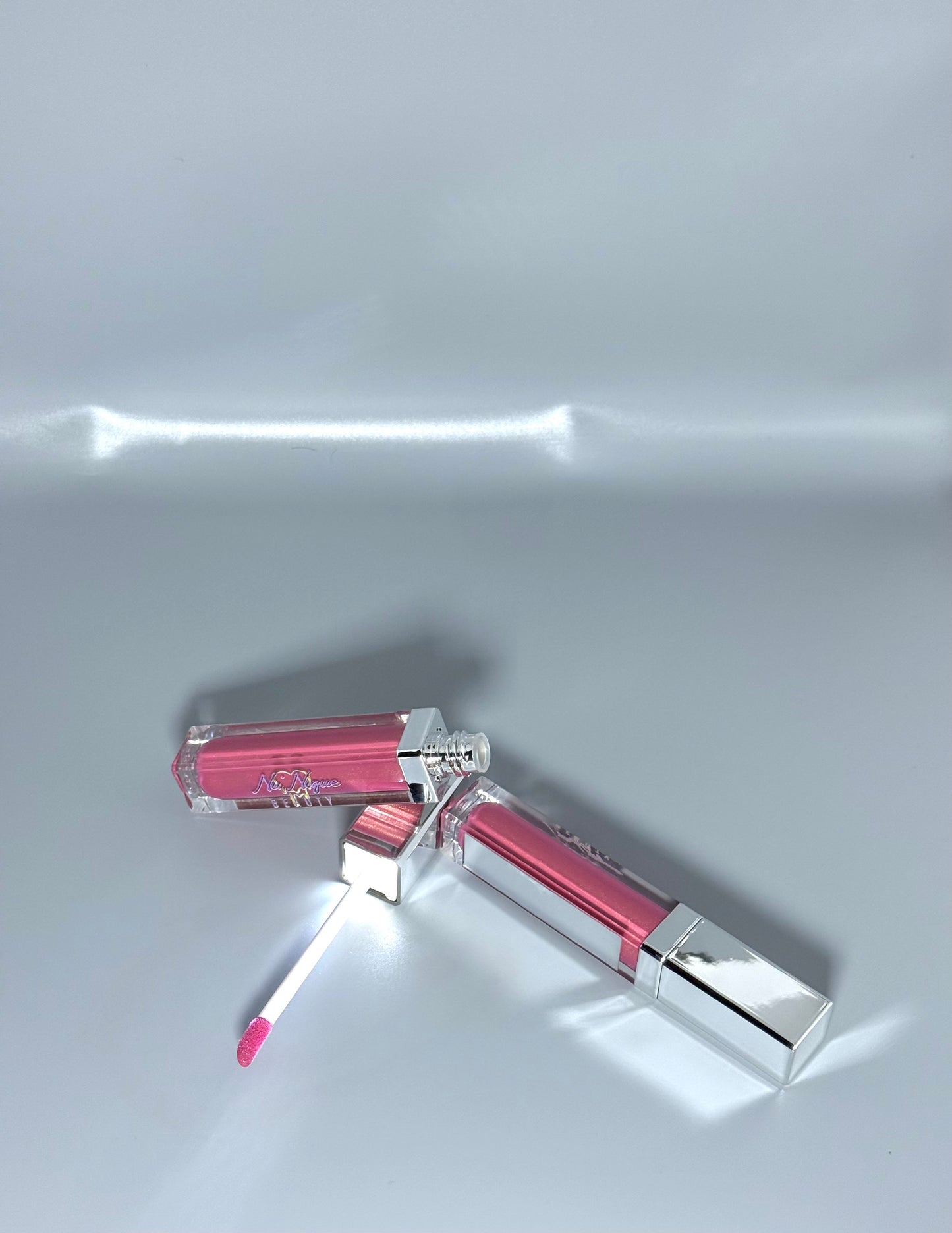 Nu’Nique LED/Mirror Lip Gloss