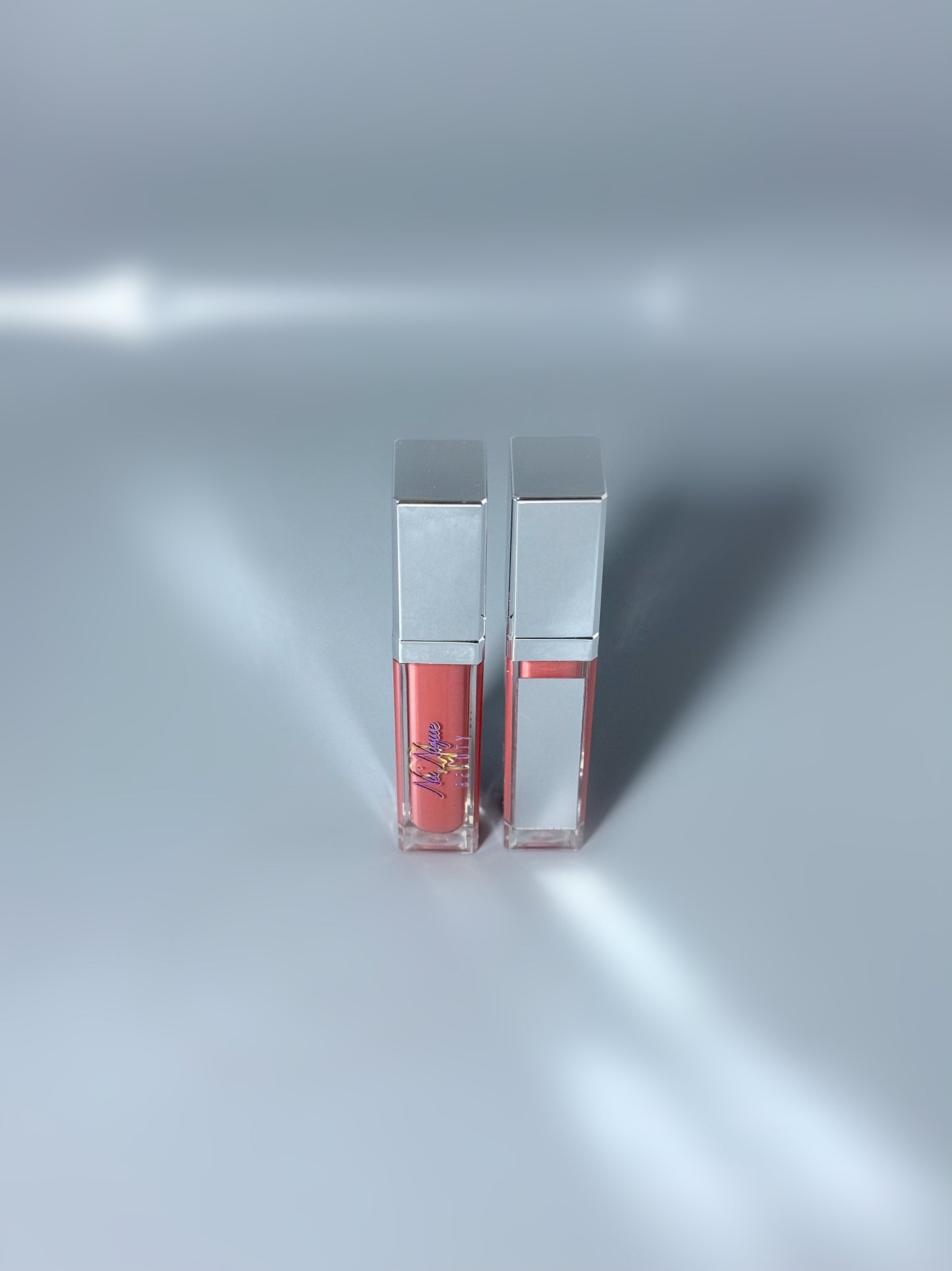Nu’Nique LED/Mirror Lip Gloss